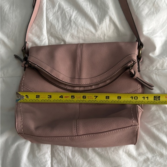 Blush Pink Faux Leather Crossbody Purse – Medium Size, Adjustable Strap - Picture 3 of 15